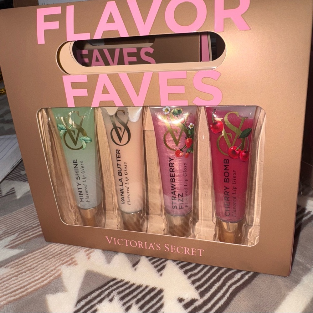 Victoria's Secret Lip Gloss Set - Mint, Vanilla, Strawberry, Cherry